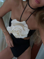 Bild in den Galerie-Viewer laden, Bandeau-Einteiler „Danielle“ mit Blumenmuster
